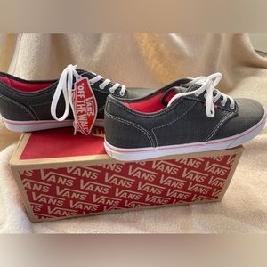 Vans Atwood Grey and Pink Woman’s size 7.5